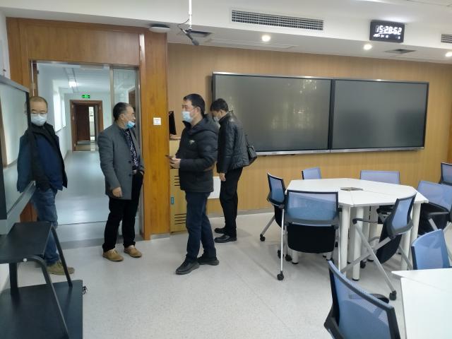 深化交流 共谋发展——我校现教中心赴江西财经大学考察调研智慧校园建设与信息网络服务经验